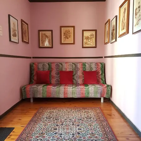Cosy Penthouse -up To 6 Guests- In The Centre! Апартаменты Салоники